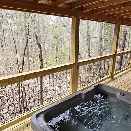Hottub, Arcade - Less Than 15 Min To All Rrg Attractions